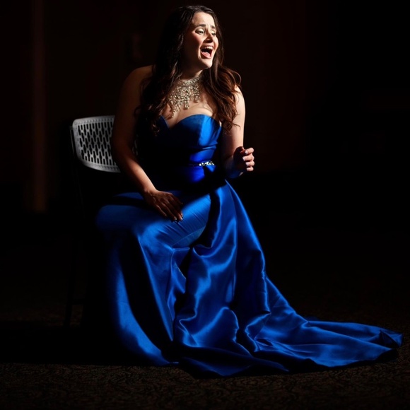 Royal Blue Size 10 Formal Gown - Picture 2 of 6